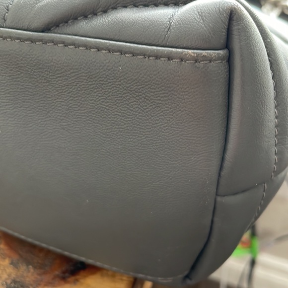 Saint Laurent Lou puffer lambskin size small - Picture 9 of 10